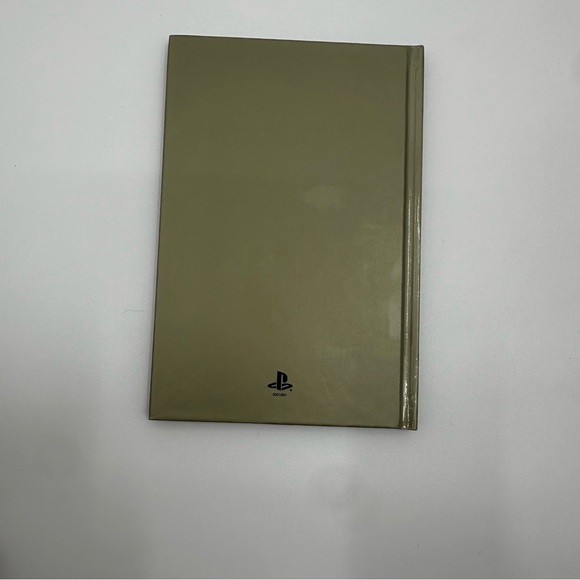 Art of the Last Guardian PS4 game Artwork Book Sony US SELLER No game - Picture 7 of 10